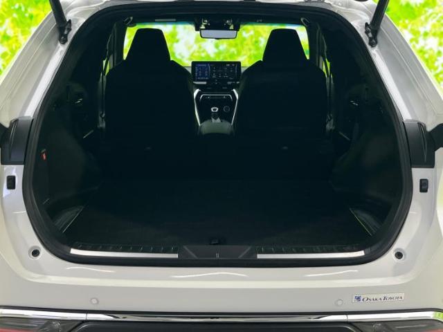 WECARS（ウィーカーズ）は全国250店舗展開！お客様が安心してカーライフをお楽しみいただけるよう社員一同心を込めてサポートいたします。