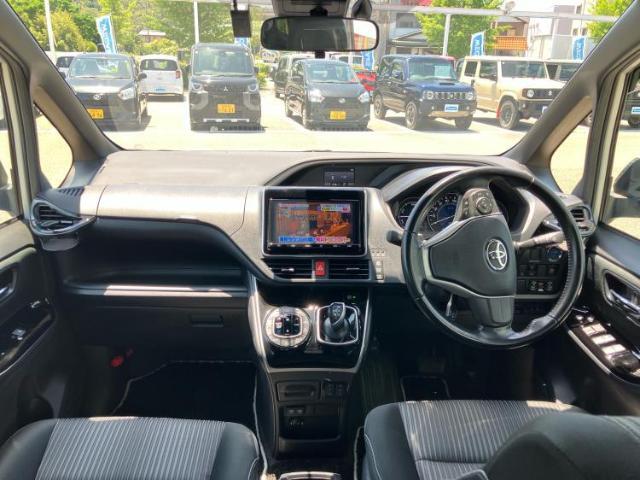 「この車の写真をもっと見たい」「状態が気になる」「この装備はついている？」どんな小さな疑問でもお気軽にお問い合わせください！