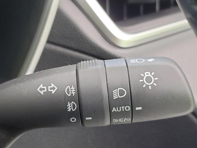 車選びにはお悩みがつきものです！具体的な購入までは検討していないけど車は気になるというお客様も大歓迎です！是非中古車購入の第一歩のお手伝いをさせてください！