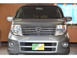 外装・内装共に綺麗な状態のお車となりますので現車確認出来ない遠方の方へもおススメの1台となっております★遠方でも諦めずまずは一度ご連絡頂けると幸いです☆在庫回転が早いので気になる方はお早めに♪