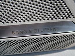 ●【Bang＆Olufsen3Dサウンドシステム】美しい音響とデザインで世界的人気を誇るプレミアムオーディオ。卓越した音響成分の解析と再現力でハイクオリティな3Dサラウンドサウンドを実現しています。