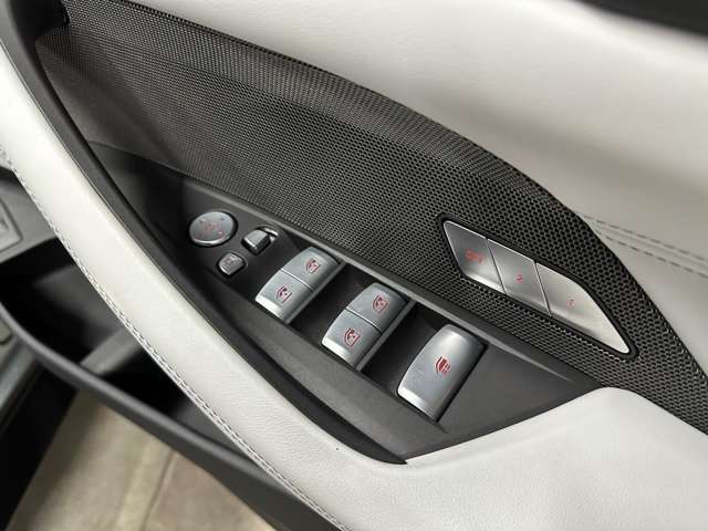 コーリンオートグループですので買取はもちろん高値！お越し頂いたお車を手洗い洗車致しますので是非、お車でお越しください！（最寄り駅までの送迎も大歓迎！！）