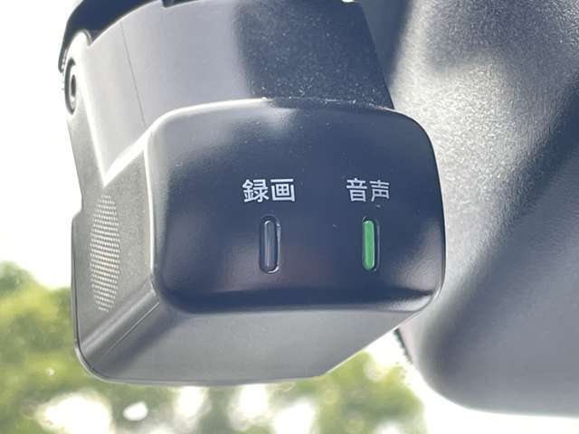 保証はサービス工場が隣接している最寄の新車販売店舗にて受付可能になります。（事前の入庫予約は必要になります）
