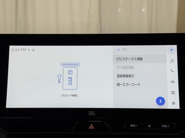 ナビ画面に連動したETCを装備しています。　過去に利用した利用料金も一目で分かって、とっても便利です。　ETCの抜き忘れ、挿し忘れも警告してくれるので安心ですね。