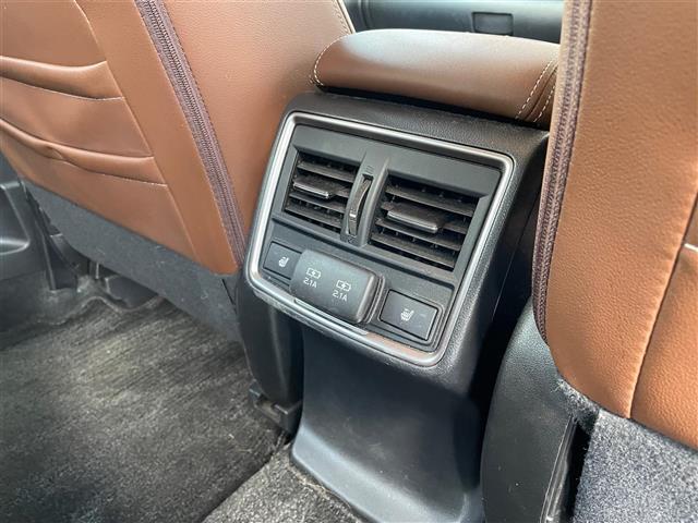 気になる車はすぐにお問い合わせください！専門スタッフがお車のご質問にお答えいたします！