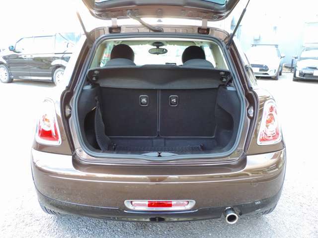 荷物類積めます☆