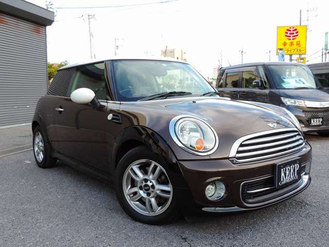 社外ナビ☆ワンセグTV☆ETC☆純正アルミホイール☆装備品充実しています☆