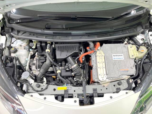 親切・丁寧な専門メカニックスタッフが応対！・車検・点検整備・事故等の修理などアフターサービスも安心。お車のカスタマイズもネクステージのサービススタッフまでご相談ください！