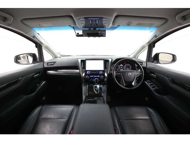 【高品質な中古車を適正価格で】「買ってすぐに多額の修理費がかかった」「アフターサービスが無かった」「高額なオプションを提示された」このような事が無いよう、高品質な中古車を適正価格で販売しています。