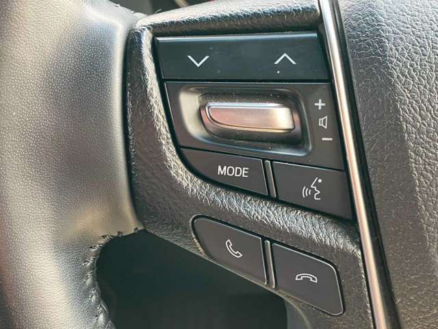 【県外のお客様】全国登録納車可能です。陸送料金を別途頂ければ、ご指定場所でご納車致します。詳しくはスタッフまでお尋ね下さい。