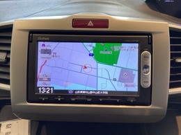 ナビゲーションはワンセグTV対応のGathers純正メモリーナビを搭載しています。Bluetoothオーディオ機能がありますので、スマートフォンなどの音楽も再生できます。