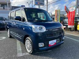 ボディー色はレーザーブルークリスタルです。