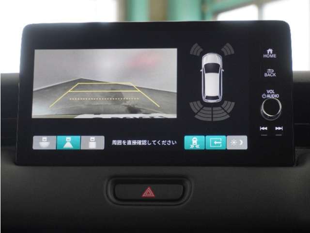 ◆バックカメラ◆リバースにするだけで映ります、後方の安全確認や、狭い駐車場での車庫入れ、雨の日や夜間など視界の悪い時に便利です！安全にバックする為には欠かせない装備です。