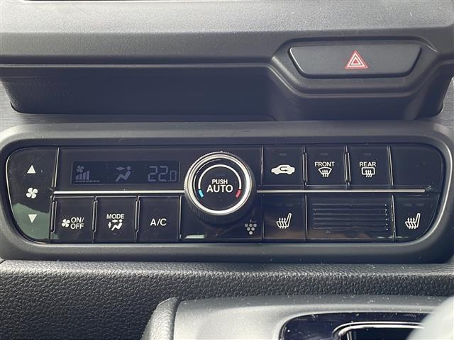 【シートヒーター】シートを温めてくれる暖房機器です！長時間座っていると負担が掛かりやすい背中や腰、または冬場などの寒い日に冷えやすい脚部に快適なぬくもりを伝えます。