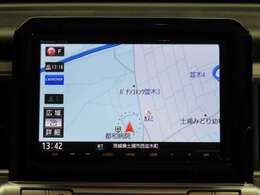 ナビSDを装着済みですので、ご納車後は直ぐにご使用いただけます。CD/DVD/フルセグチューナーも付いていますよ。