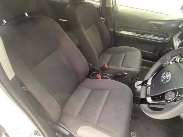 車内もきれいな状態を保っております。