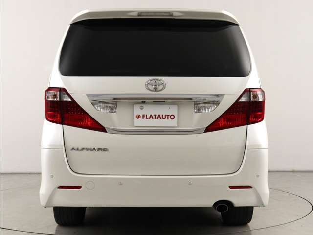 前後ドライブレコーダーもお取り付けできます！安心安全なカーライフには必需品ですね！