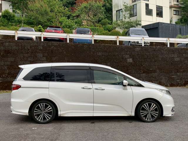 【廃車の無料引取り】当社は他社で購入された場合でも走行不能車や廃車の無料引き取り大歓迎です。LINE ID「mix1gouten」まで車検証・車両の写真とご希望金額をお送りください。