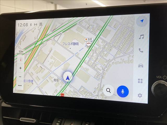 【純正ナビ】一体感のあるナビは、高級感ある車内を演出してくれます。Bluetooth再生などオーディオ機能も充実しておりますので、運転もより楽しめます♪