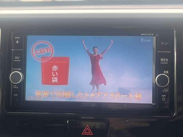 納車前には併設しております整備工場にて法定点検整備を行なってお渡ししております。