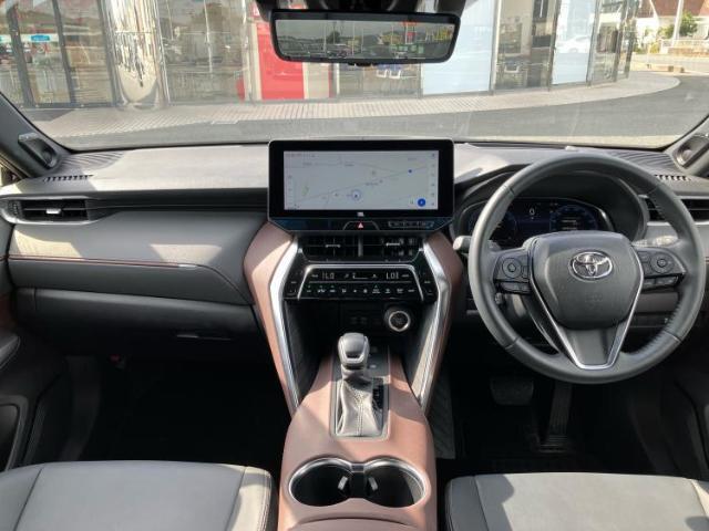 「この車の写真をもっと見たい」「状態が気になる」「この装備はついている？」どんな小さな疑問でもお気軽にお問い合わせください！