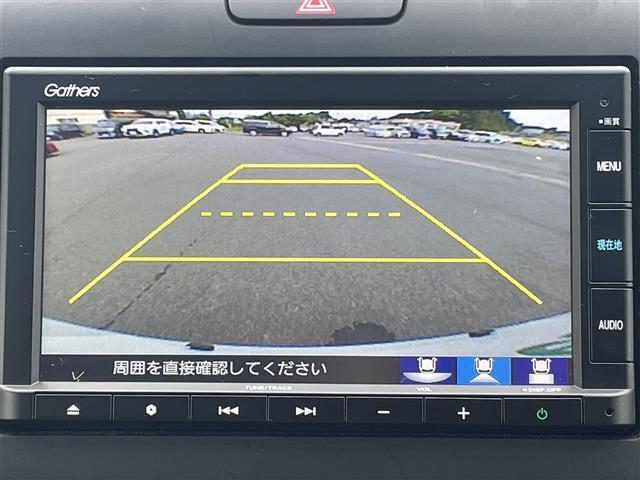こちらオーディオ周りの写真になります。動作確認済みです。詳しい機能に関しましては装備欄を確認ください。車によっては多機能なナビなど、充実したオーディオがついている車両もあります。