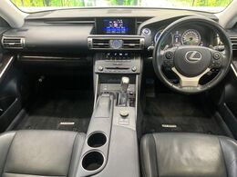 グループ総在庫数約30，000台！！全国の系列店からメーカー・車種問わずご紹介出来るので、あなたにピッタリのお車が見つかるはずです♪まずはお問い合わせ下さい☆