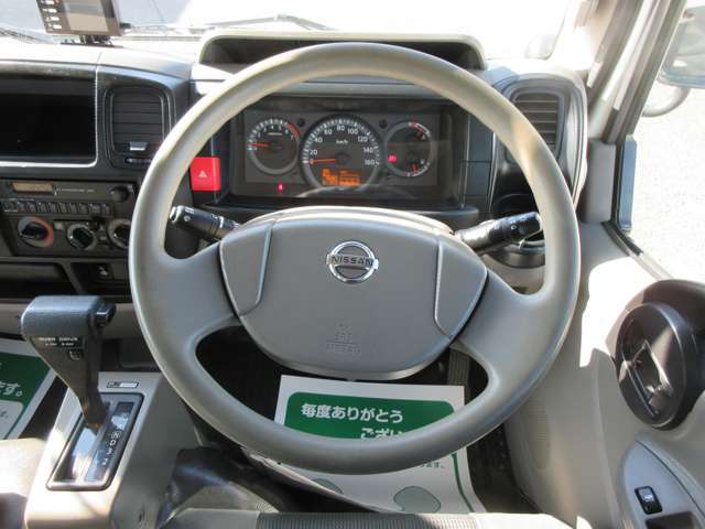 ☆運転席・メ-タ-廻りです☆D席エアバック付きです☆