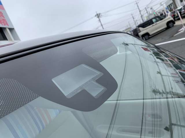 4WD☆5AGS☆レーダーブレーキサポート☆SDナビTV☆Bluetooth☆バックカメラ☆スマートキー☆プッシュスタート☆シートヒーター☆ベンチシート☆純正フロアマット☆プライバシーガラス☆試乗OK