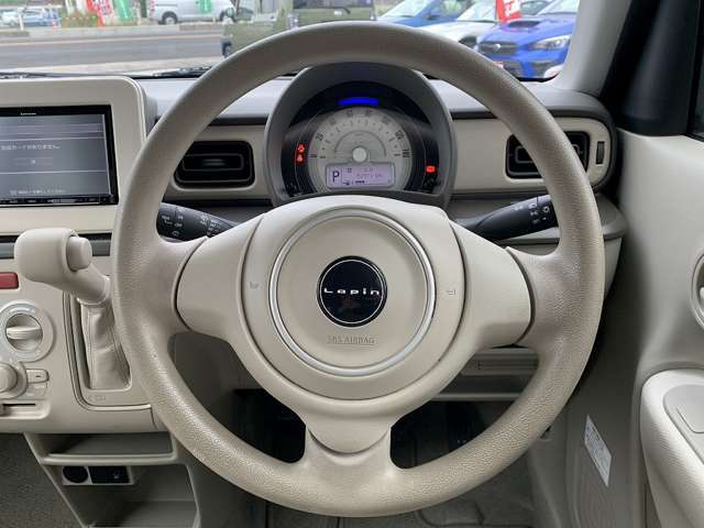 4WD☆5AGS☆レーダーブレーキサポート☆SDナビTV☆Bluetooth☆バックカメラ☆スマートキー☆プッシュスタート☆シートヒーター☆ベンチシート☆純正フロアマット☆プライバシーガラス☆試乗OK