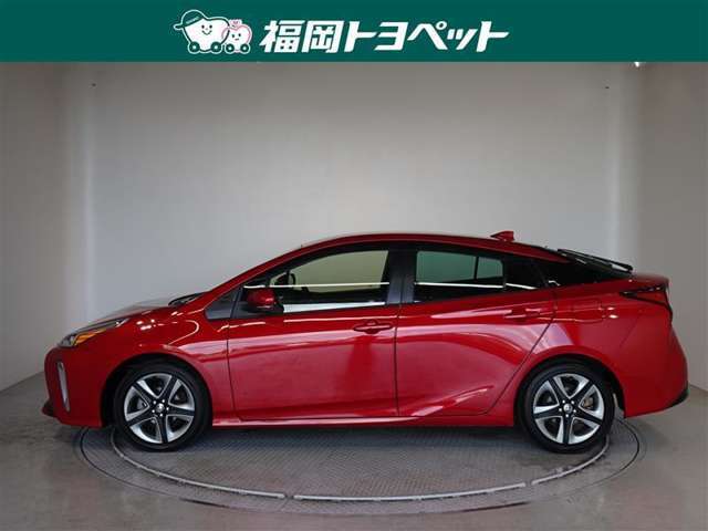 燃費も走行性能も良い50系プリウス　S　ツーリングセレクションが入荷しました。