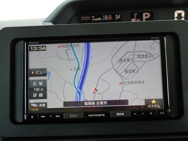 ナビ装備で知らない場所もあっという間に検索♪ちょっとしたお出かけや旅行もこれでばっちりですね。