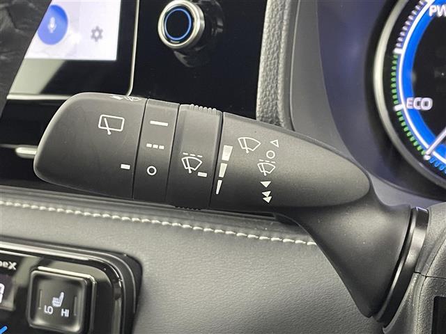 【運転席操作部】快適なドライブを楽しむための機能が装備されています！運転席から触れるので、使いやすいです！除菌プランいれていただくと、さらに清潔で安心していただけます！