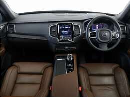 ボルボのフラッグシップモデル、プレミアム・7シーターSUV XC90。Googleを搭載し、ラグジュアリーを極めたSUVで、至福の時をお過ごしください。