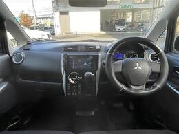 【インパネ全体】全方位で視界が広く、高い目線で運転もしやすいです！