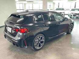 ●BMWプレミアムセレクション中川店は弊社にて使用致しておりましたデモカー（試乗車）やレンタカー使用車など厳選した品揃をいたしております。