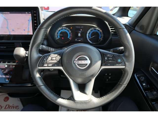 在庫車は店舗を移動している場合がございますので、御来店前に在庫の確認をして頂きます事をお勧めいたしております。