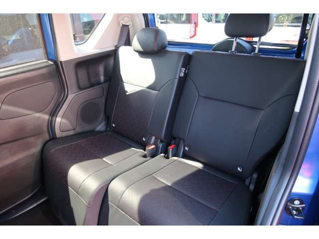 在庫車は店舗を移動している場合がございますので、御来店前に在庫の確認をして頂きます事をお勧めいたしております。