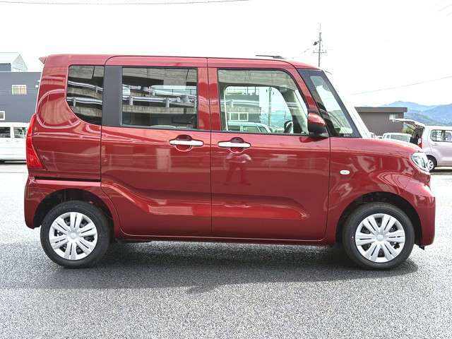 【車検】福井県福井市・鯖江市で年間8,000台の車検実績！予約制の60分車検もございます。お安く安心な国土交通省指定の自社工場完備で国家資格整備士が丁寧に車検整備を行います。