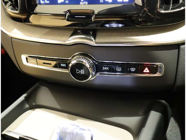 カーセンサーを見て電話しましたとお伝え下さい。0078-9711-254277までお気軽にお電話下さい。全国納車可能です。納車方法に関してもお気軽にご相談ください。