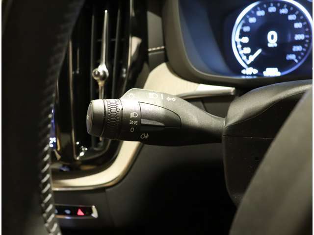 カーセンサーを見て電話しましたとお伝え下さい。0078-9711-254277までお気軽にお電話下さい。全国納車可能です。納車方法に関してもお気軽にご相談ください。