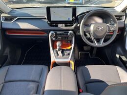 グループ総在庫数約30，000台！！全国の系列店からメーカー・車種問わずご紹介出来るので、あなたにピッタリのお車が見つかるはずです♪まずはお問い合わせ下さい☆