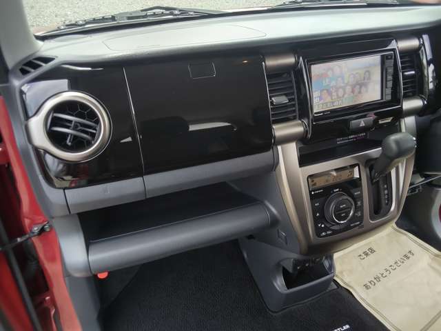 全車ディーラー系仕入れの為、低価格で安心・高品質車を展示中です。