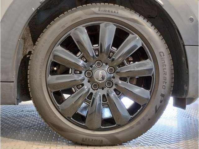 ☆お洒落は足元から☆洗練されたデザインのアルミホイール☆フリーダイヤル：0078-6002-210897迄】お問合せ下さいませ！