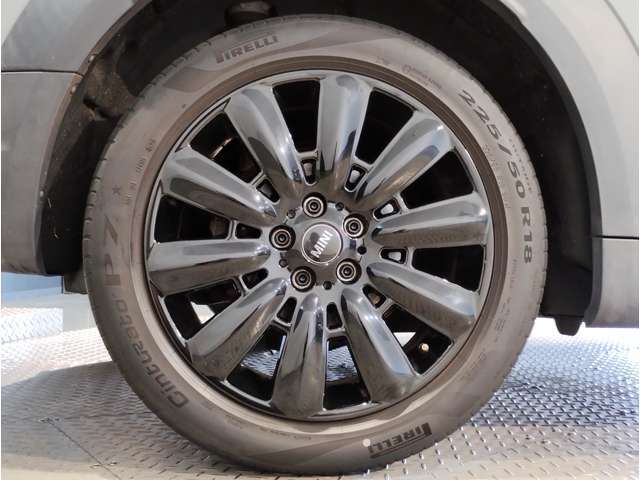 ☆お洒落は足元から☆洗練されたデザインのアルミホイール☆フリーダイヤル：0078-6002-210897迄】お問合せ下さいませ！