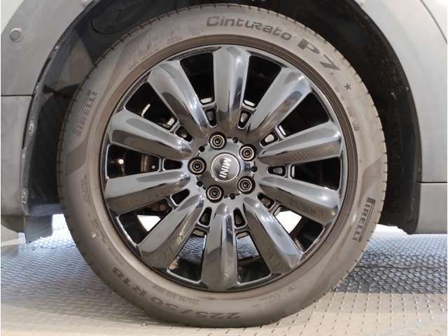 ☆お洒落は足元から☆洗練されたデザインのアルミホイール☆フリーダイヤル：0078-6002-210897迄】お問合せ下さいませ！