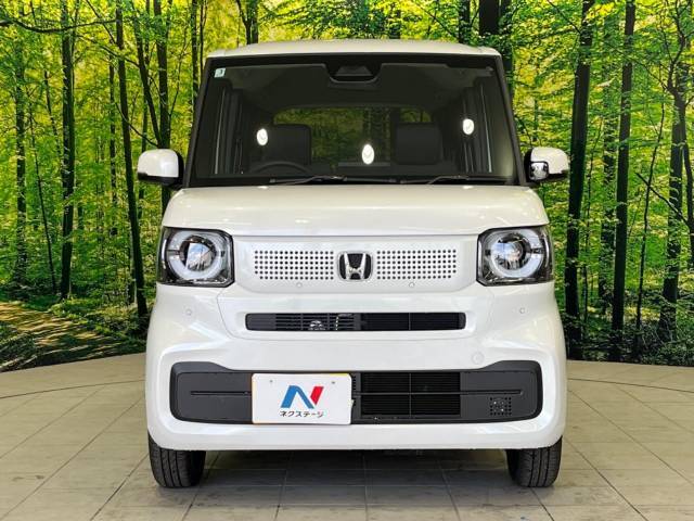 弊社では、全車『修復歴なし』のお車のみ取り扱っております。専任バイヤーによる厳選した仕入れの後、入庫後の車両チェックを行い、ネクステージが認定した高品質な中古車をご提供しております。