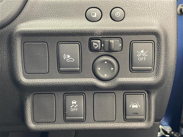 【安全装備】障害物センサ、衝突軽減ブレーキ、レーンキープアシスト、横滑り防止機能！先進の安全装備があって安心ですね！！