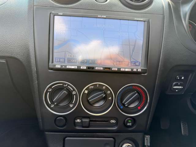 地デジ対応ナビです。