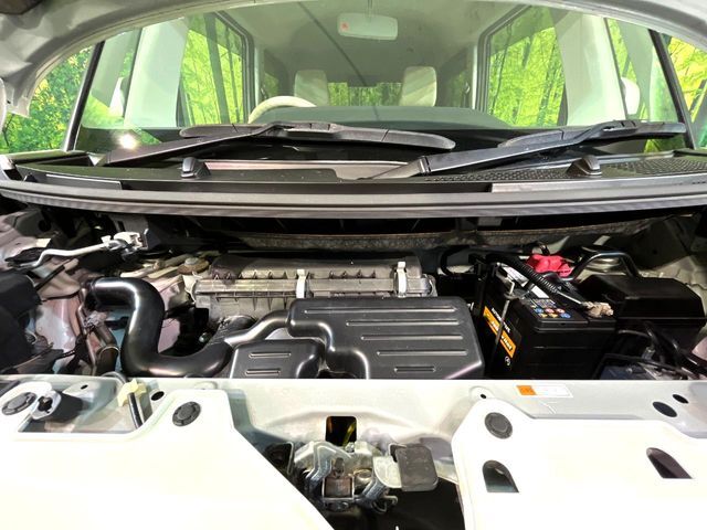 親切・丁寧な専門メカニックスタッフが応対！・車検・点検整備・事故等の修理などアフターサービスも安心。お車のカスタマイズもネクステージのサービススタッフまでご相談ください！